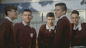 A quien cierra los ojos